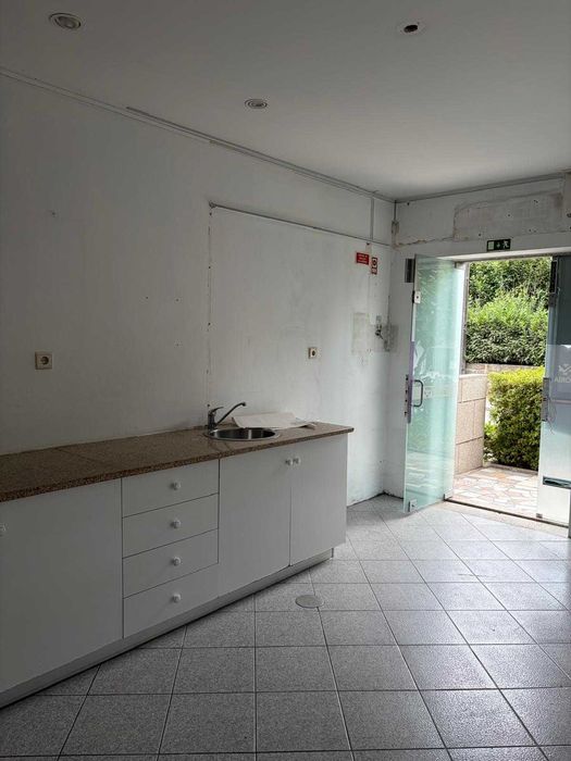 Espaço para comércio/serviços
