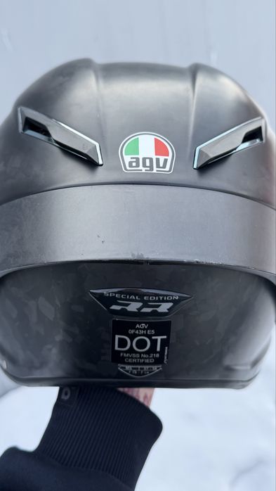 Продам Оригінальний лімітний шолом AGV Pista RR