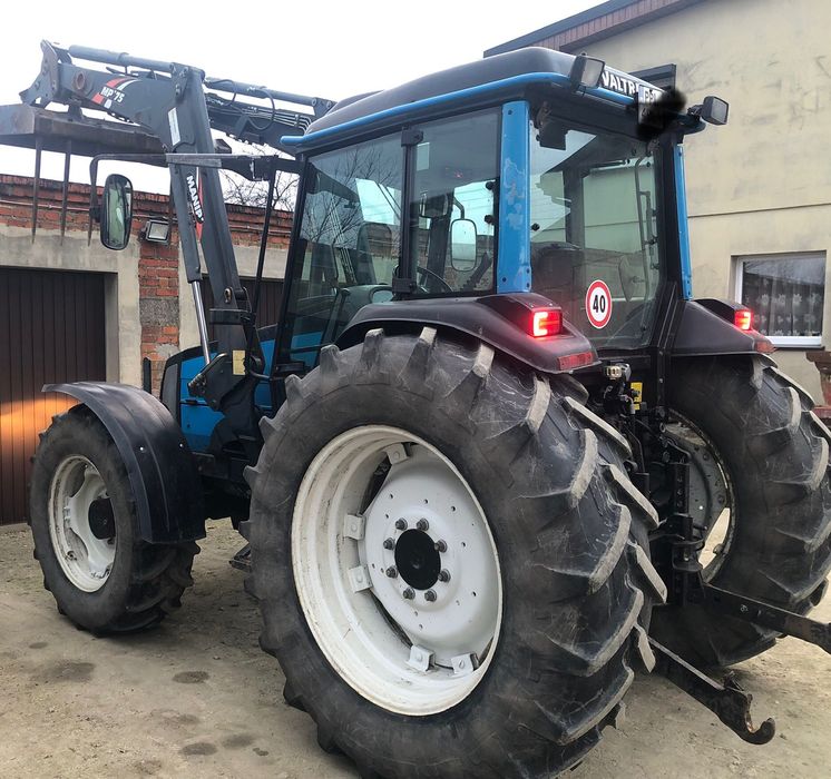 Traktor Valtra A95 Tuz wałek wom Tur