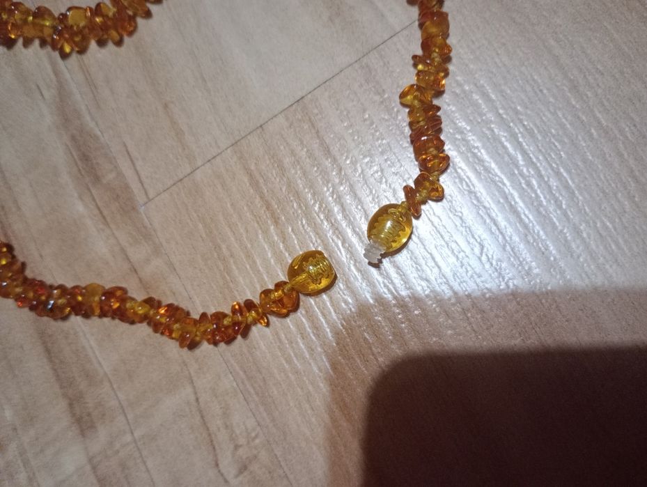korale z bursztynu