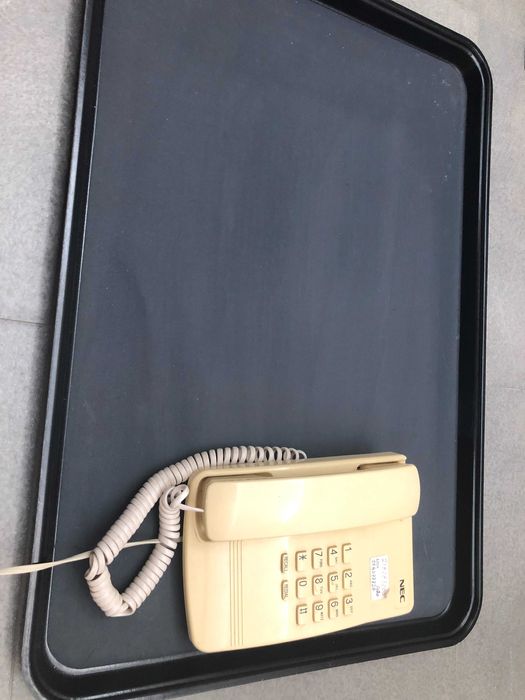 Tabuleiro antiderrapante Cambro hotelaria