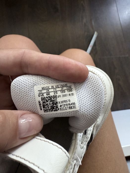 Кросівки Adidas оригінал