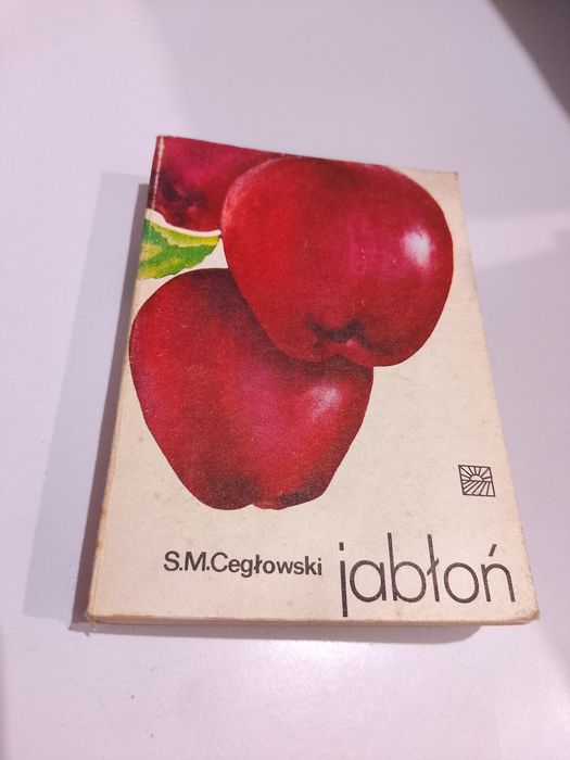 S. M. Cegłowski Jabłoń