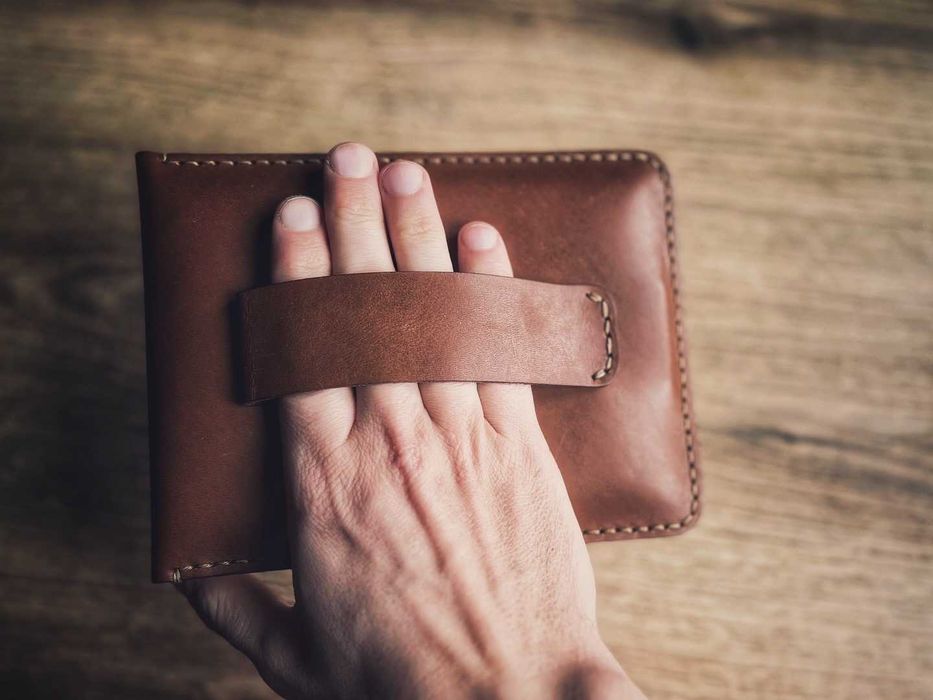 Ekskluzywne etui skórzane Kindle – ręcznie szyte, trwałe i stylowe