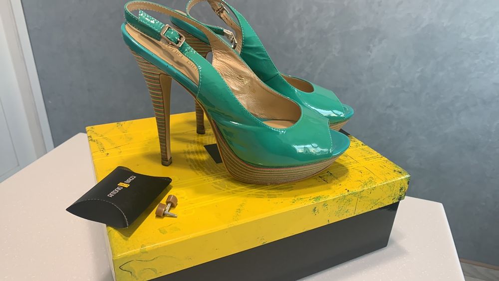Босоножки, размер 39, Antonio Biaggi, лаковые, цвет - зелёный, каблук