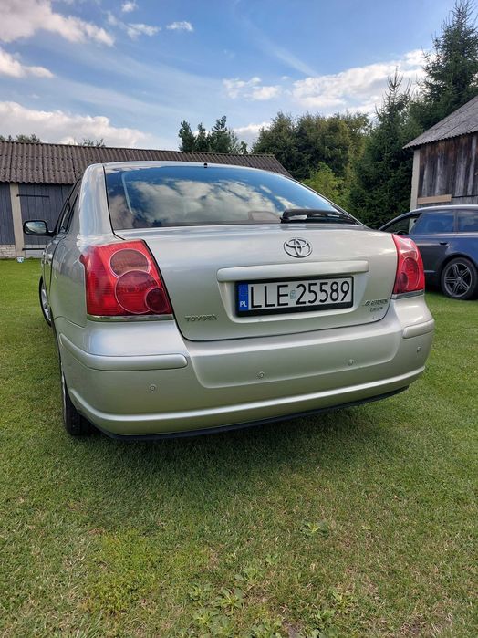Toyota avensis t25