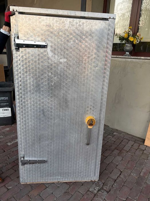 Drzwi chłodnicze stalowe / drzwi do chłodni