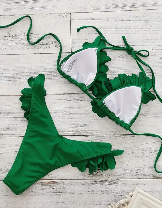 Зелений купальник