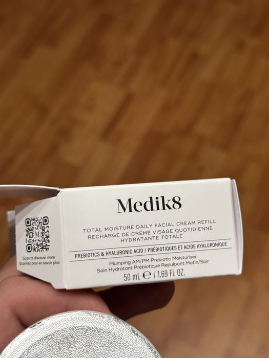 Продам змінний блок (рефіл) зволожувального крему Medik8 Total Moisture Daily Facial Cream не