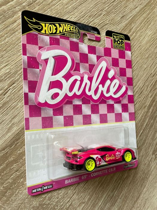 Hot Wheels Premium Barbie Corvette C8 C8.R