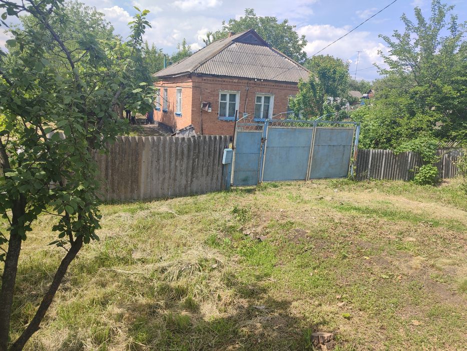 Продам будинок в смт Кегичівка в районі ЖД вокзалу