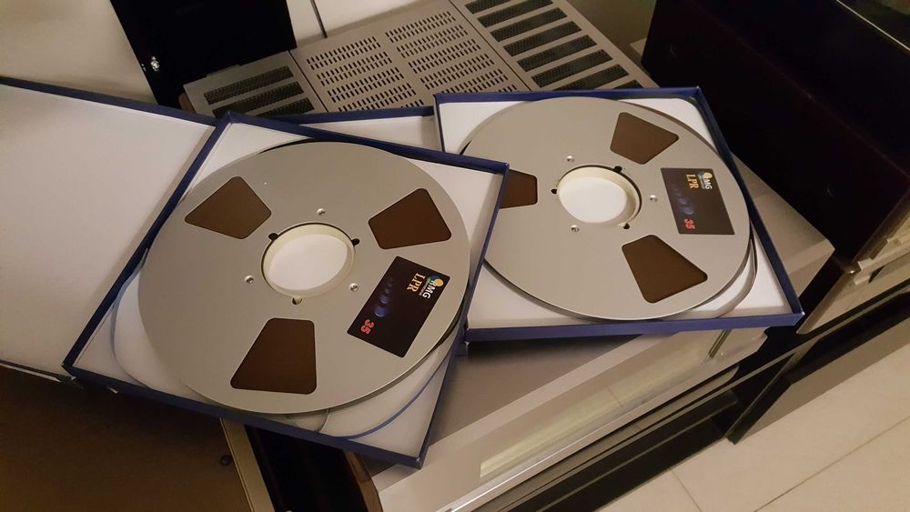 muzyka na taśmach Michael Jackson,  BB King, Adel, Clapton, Adams