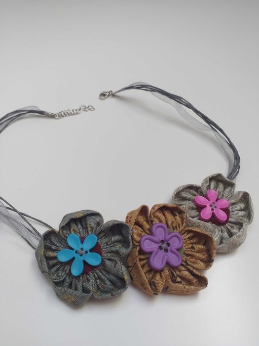 Naszyjnik kwiaty handmade