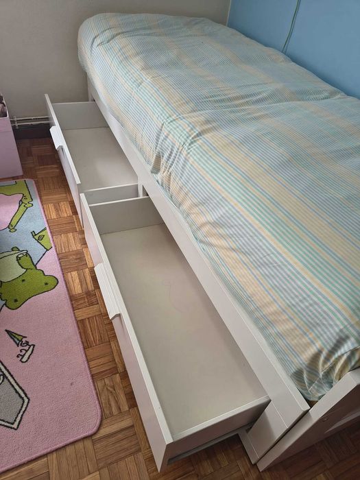 Cama Ikea Brimnes