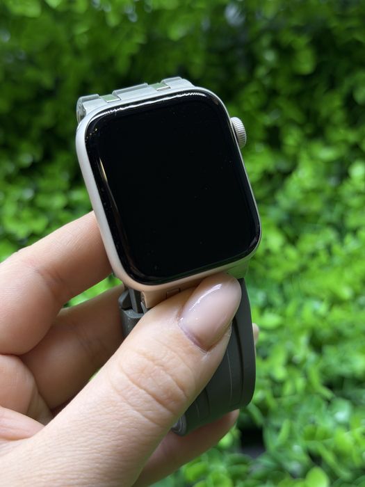 Apple Watch SE 2, 44mm, Starlight (Епл Вотч СЕ2)