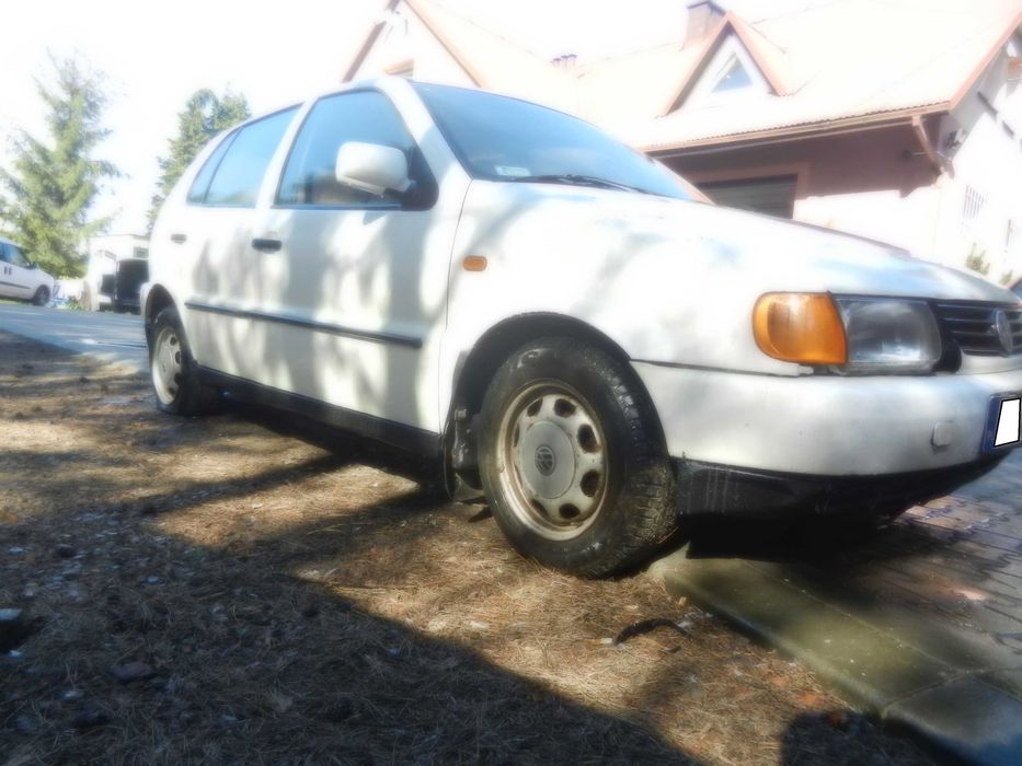 Volkswagen Polo 1.9 SDI 1896 cm³ 1997r. 64 KM