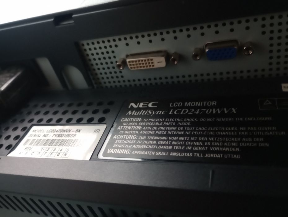 Monitor 24" NEC LCD 2470