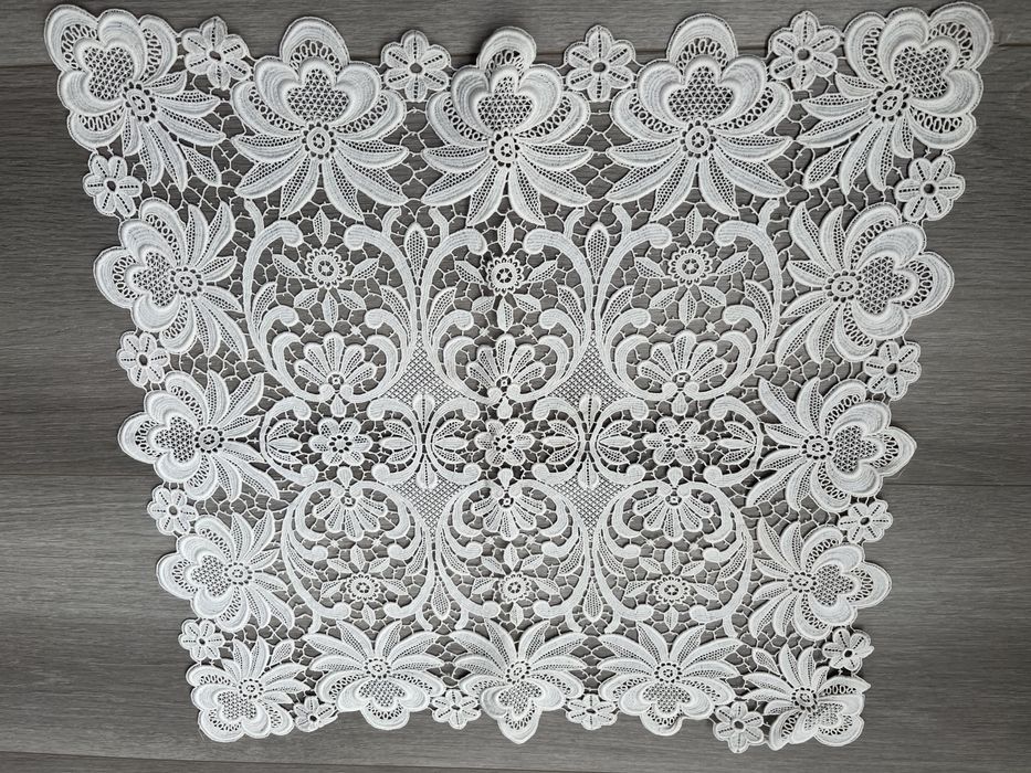 Serweta ażur 48 x 48 cm