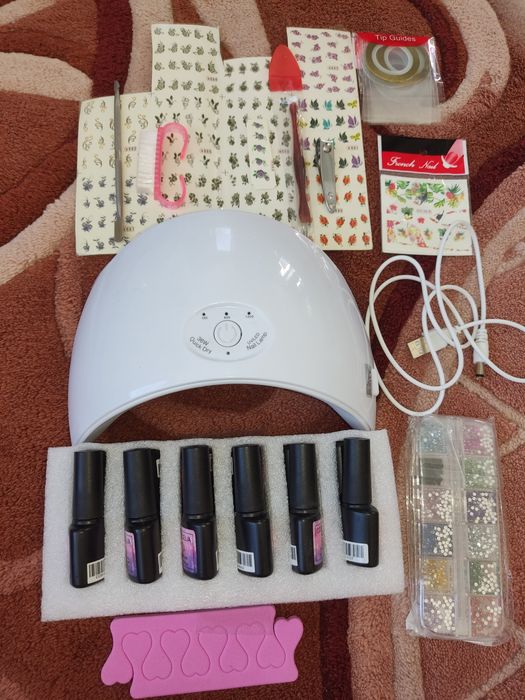 Лампа для гель лака, топ, база, лаки