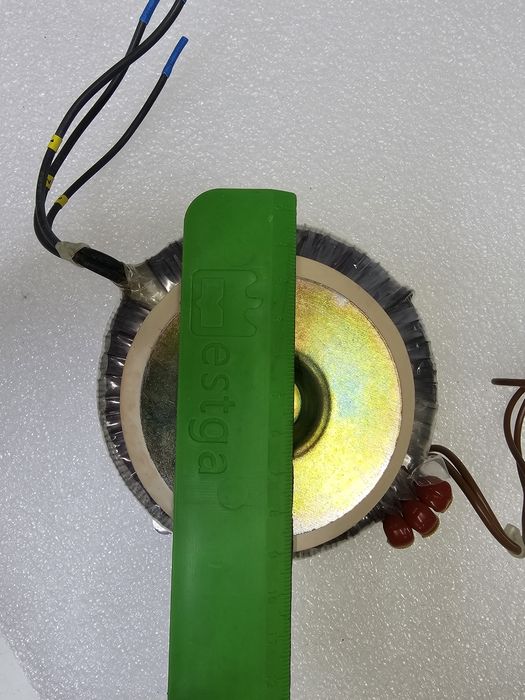 Transformador Toroidal Tauscher 11V e 18,5V 10A