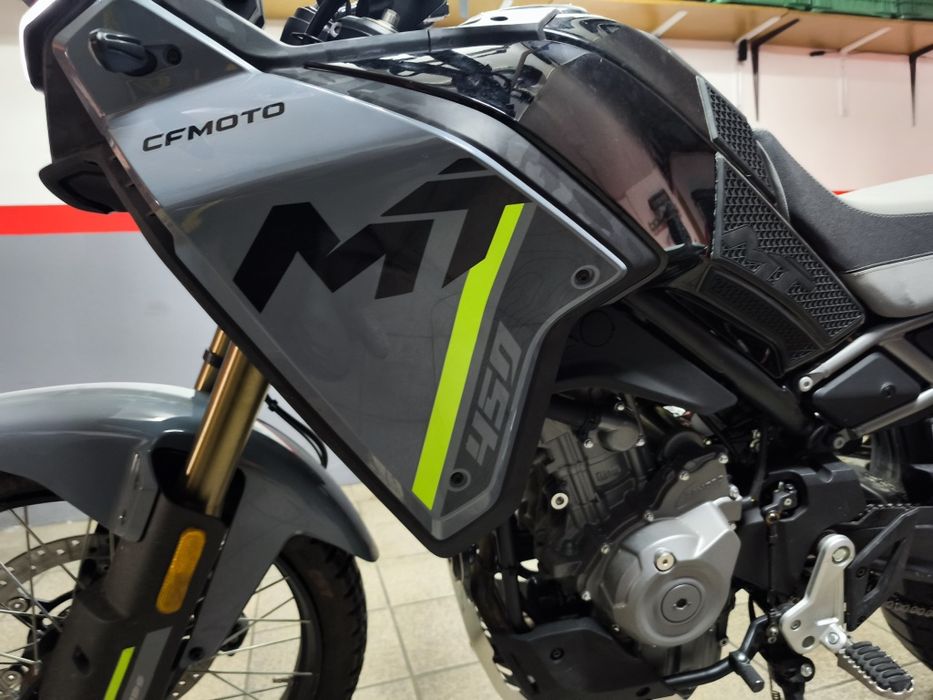 CFMoto 450MT (Como Nova)