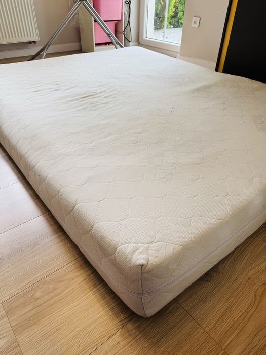 Materac 160x200 sprezynowy