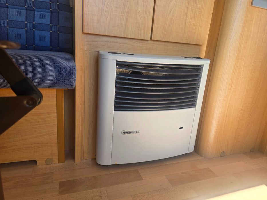 TRUMATIC S 5002 podwójny piec piecyk gazowy przyczepy kempingowej TRUMA WEBASTO kamper