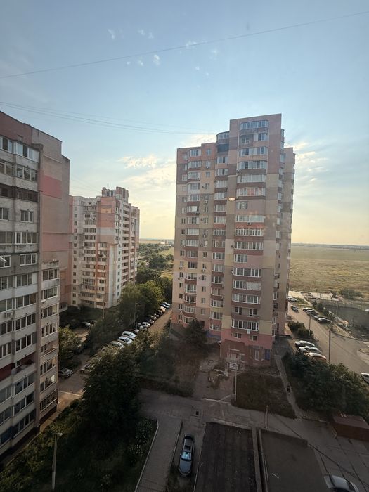 Продам 2 комнатную квартру на Парусной