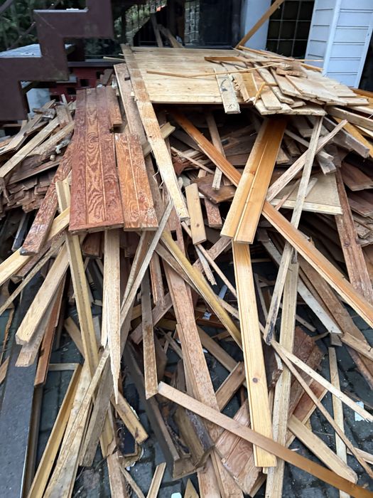 Oddam deski po zdjęciu boazerii