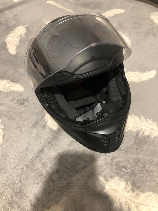 Мотошолом для мотоцикла