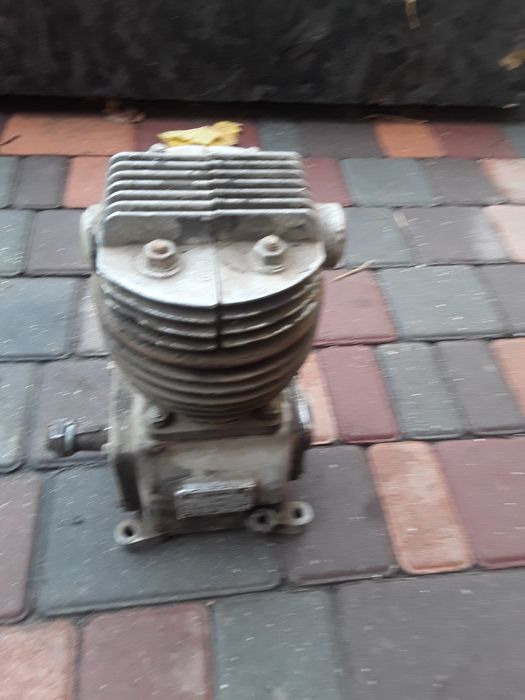 Продаётся компрессор DDR  для машины IFA б/у.