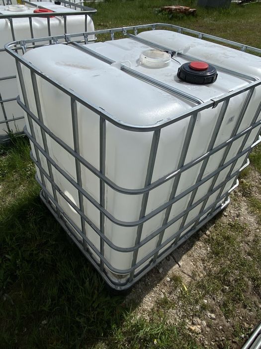 Mauzer 1000l zbiornik
