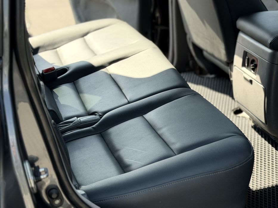 Toyota Land Cruiser 100 2000 Газ / бензин