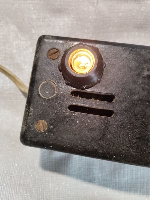 Блок  живлення..