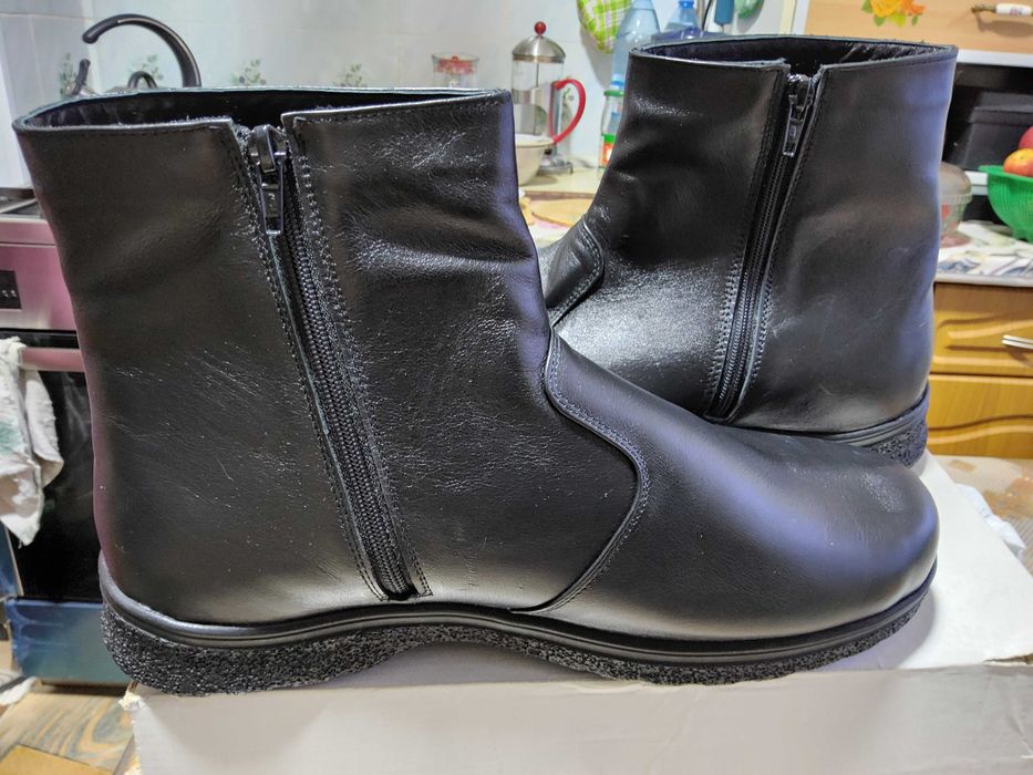 Новые мужские зимние сапоги, цена снижена