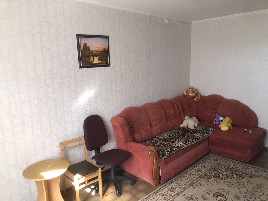 Продам 3 кімнатну квартиру Єськова