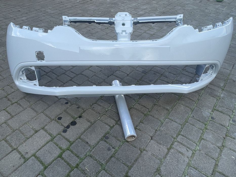 Бампер Renault logan 2