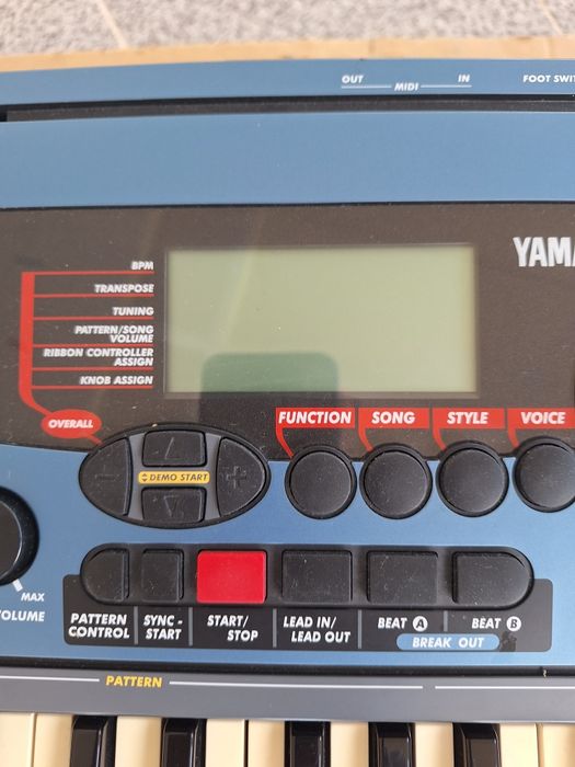 Yamaha DJX-Teclado  musical