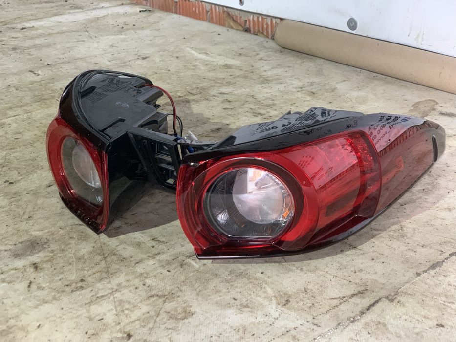 Стопи фонарі Mazda cx5 KF 2017-2021