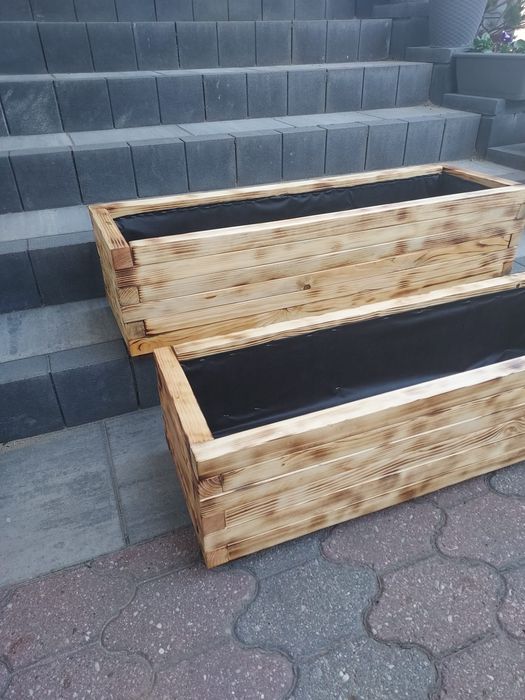 Donice ogrodowe drewniane