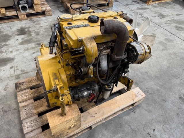 CAT 3054 /76KW silnik używany do weryfikacji