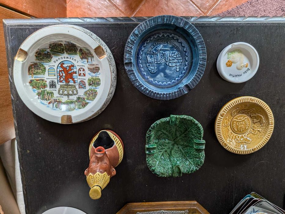 Assorted Ashtrays445484597510809602