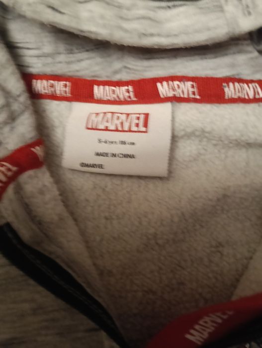 Komplet dresowy Marvel 110