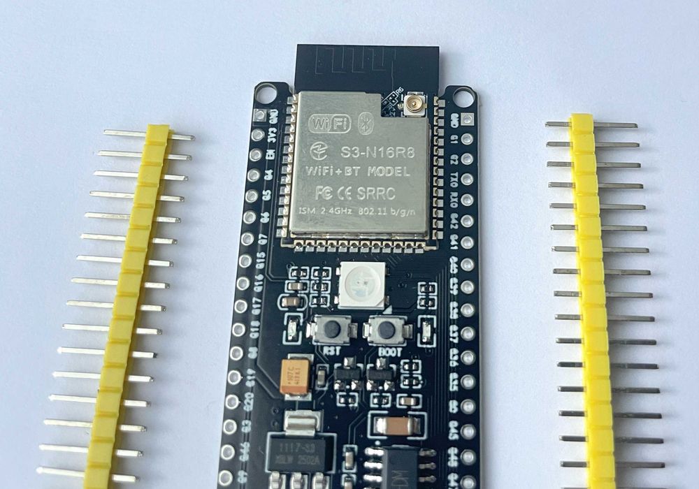 Moduł ESP32-S3 DevKitC-1 WROOM-1 N16R8 16MB flash WiFi bluetooth usb-c antena