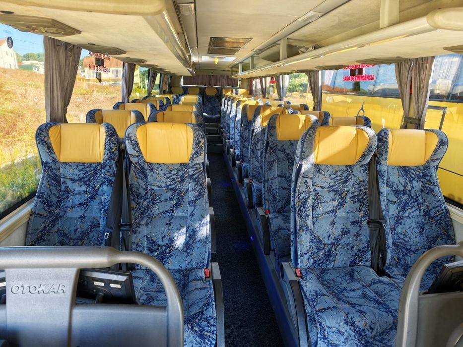 Autocarro 37 Lugares MAN