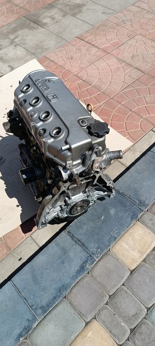 Двигун D14A2 Хонда Сівік запчастини