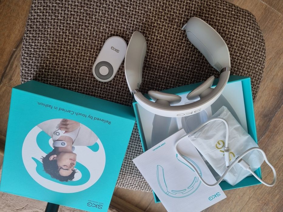 Масажер для шиї SKG