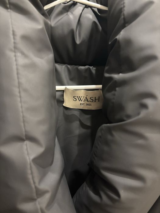 Зимовий пуховик SWASH