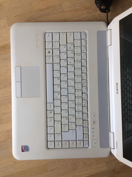 Ноутбук Sony відмінний стан. Віндовс 10