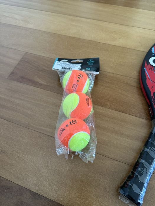 Raquete Beach Tennis Nova + Bolas